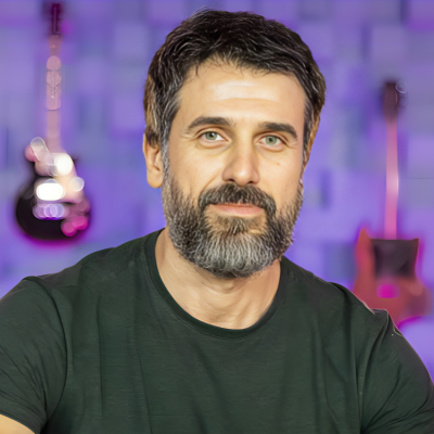 Eriberto Leão