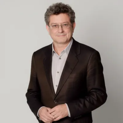 Caio Túlio Costa