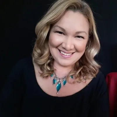 Débora Martins