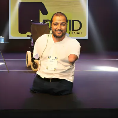 David César