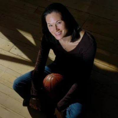 Jennifer Azzi