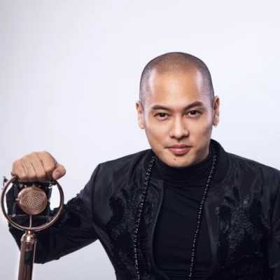 Dana Leong