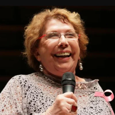 Loretta LaRoche