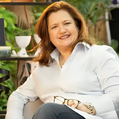 Elaine Motta